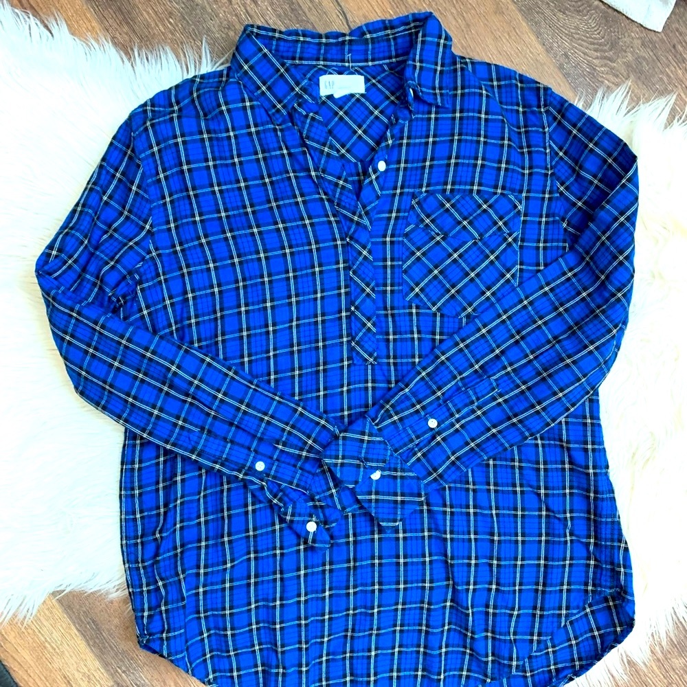 Gap Boyfriend Fit Shirt - Picture 2 of 10